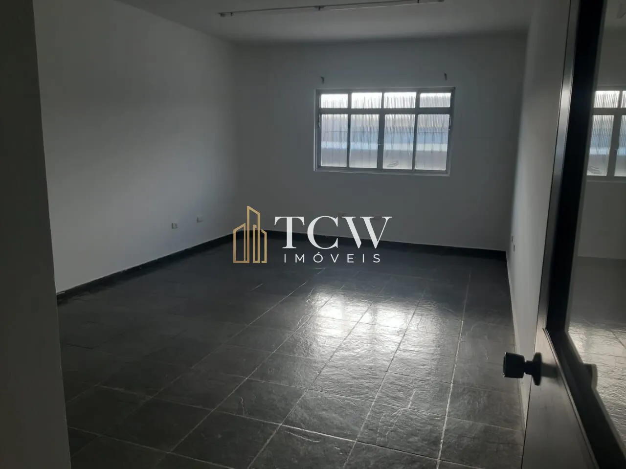 Imagem Galpão Logístico para locação | 2.350m2 | Casa Verde/Sp