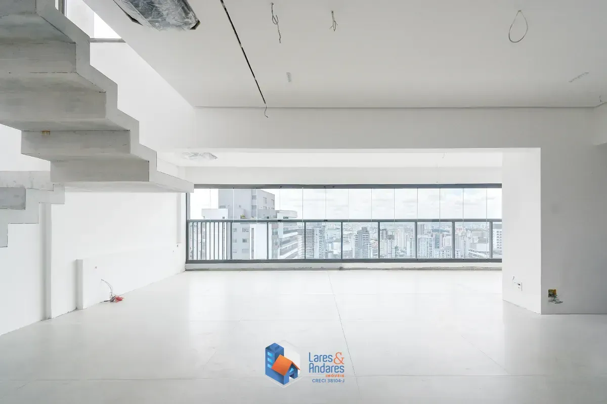 Imagem Duplex para venda em Vila Mariana com 2 quartos, sendo 2 suítes, 352m²