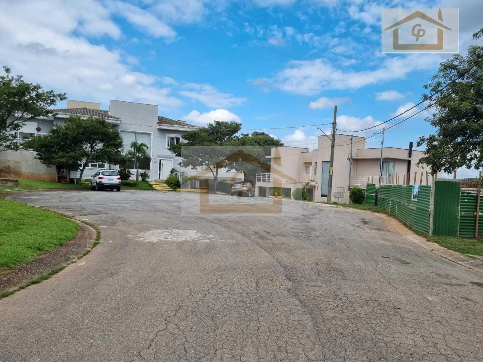 Imagem Alto Padrão, Residencial Golf Village, 534 metros