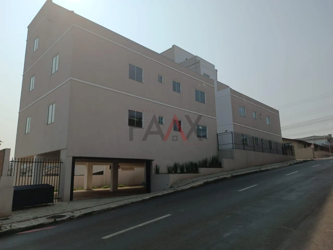 Imagem Oportunidade imperdível Edifício localizado no Trianon à venda Guarapuava PR