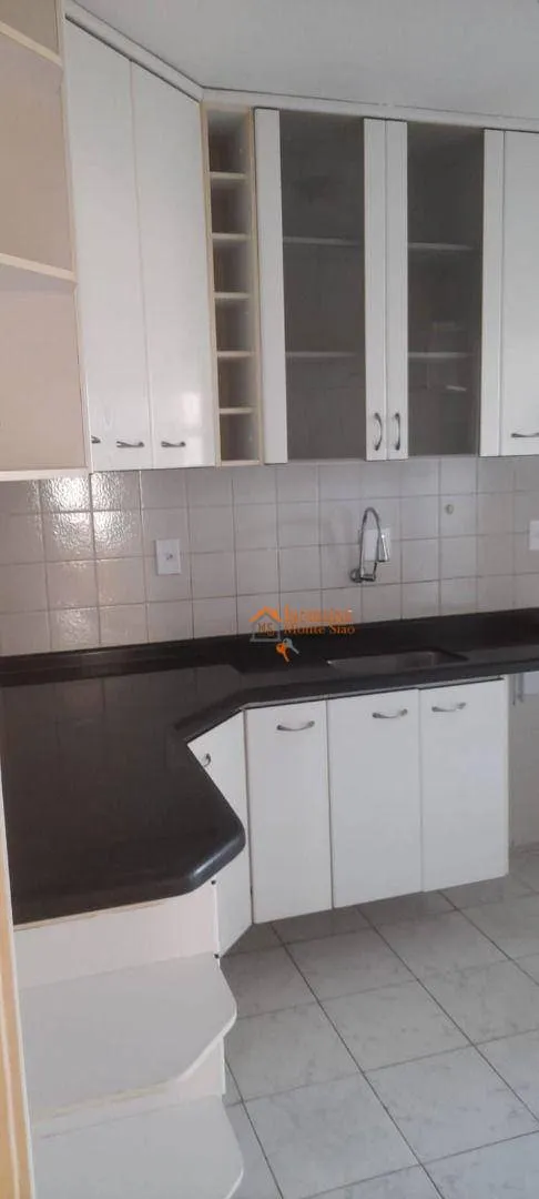 Imagem Apartamento com 2 dormitórios à venda, 66 m² por R$ 395.000,00 - Vila Galvão - Guarulhos/SP