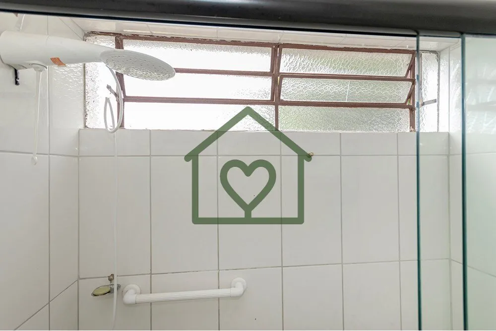 Imagem Descubra a sua próxima casa em Porto Alegre, localizada no encantador bairro de Santa Tereza. Esta ...