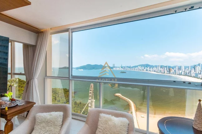 Imagem Apartamento com 4 dormitórios à venda, 190 m² por R$ 7.500.000,00 - Pioneiros - Balneário Camboriú/SC