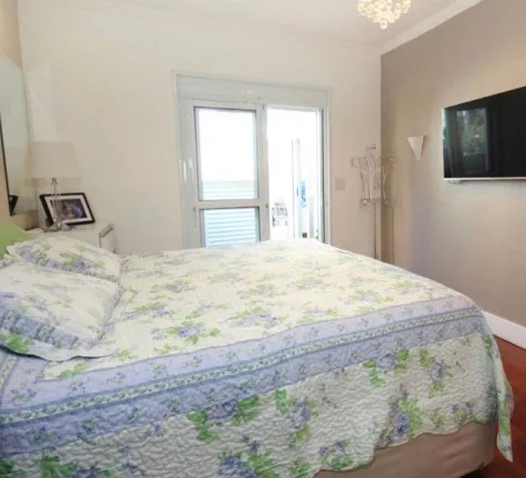 Imagem Casa de Condomínio com 4 Quartos à Venda, 290 m² em Granja Julieta - São Paulo