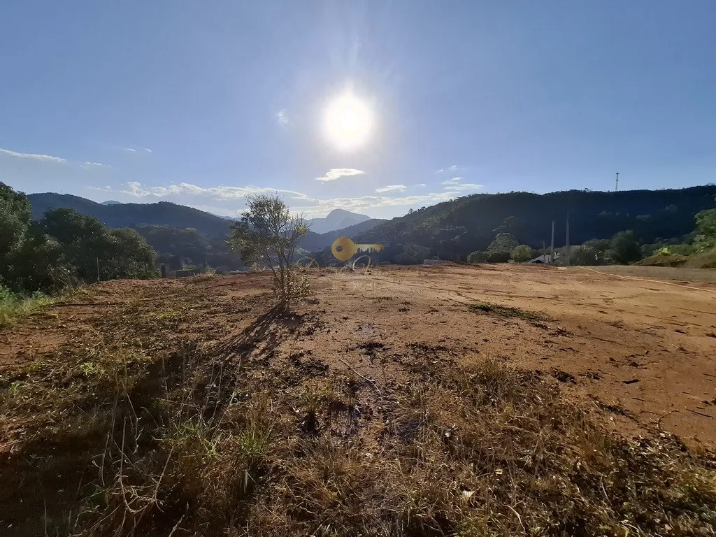 Imagem Terreno em Condomínio para Venda em Teresópolis / RJ no bairro Prata