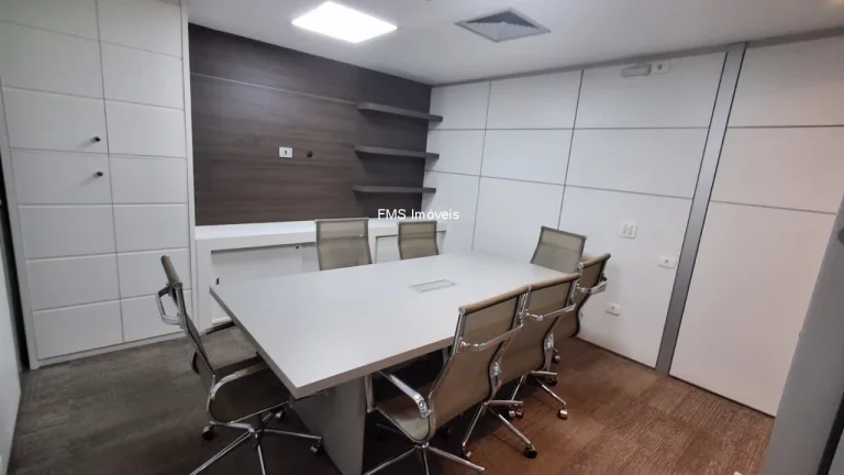 Imagem Conjunto Comercial Mobiliado com 182m² e 8 vagas no Jardim Paulistano.
