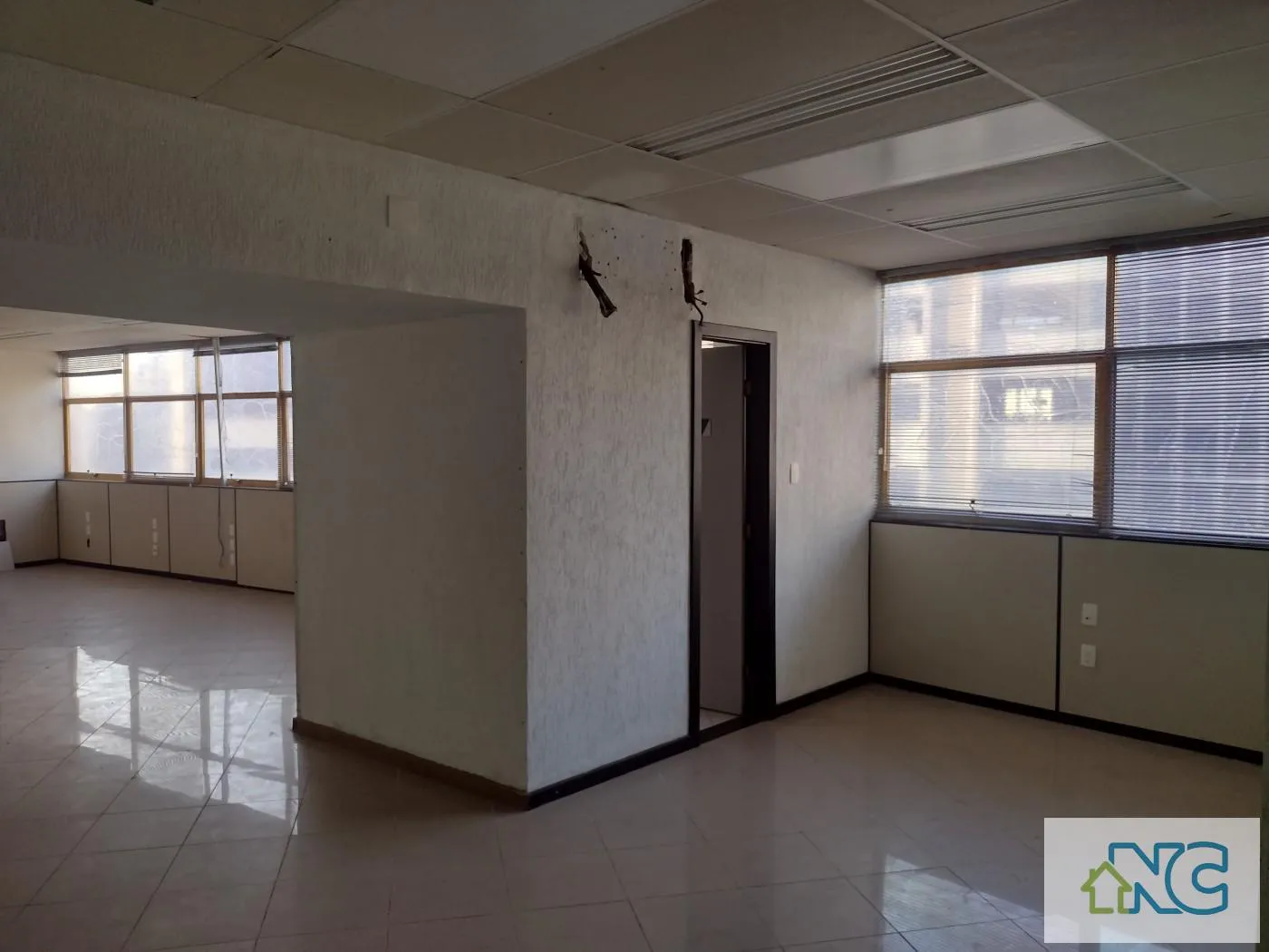 Imagem Sala Comercial para Venda em Salvador / BA no bairro Graça