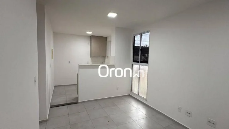 Apartamento com 2 dormitórios à venda, 43 m² por R$ 250.000,00 - Condomínio Golden Park - Goiânia/GO