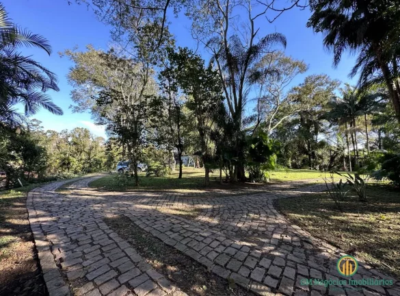 Imagem Fazendinha 10.490m² - Morar ou INCORPORAR: permite lotes de 450m²