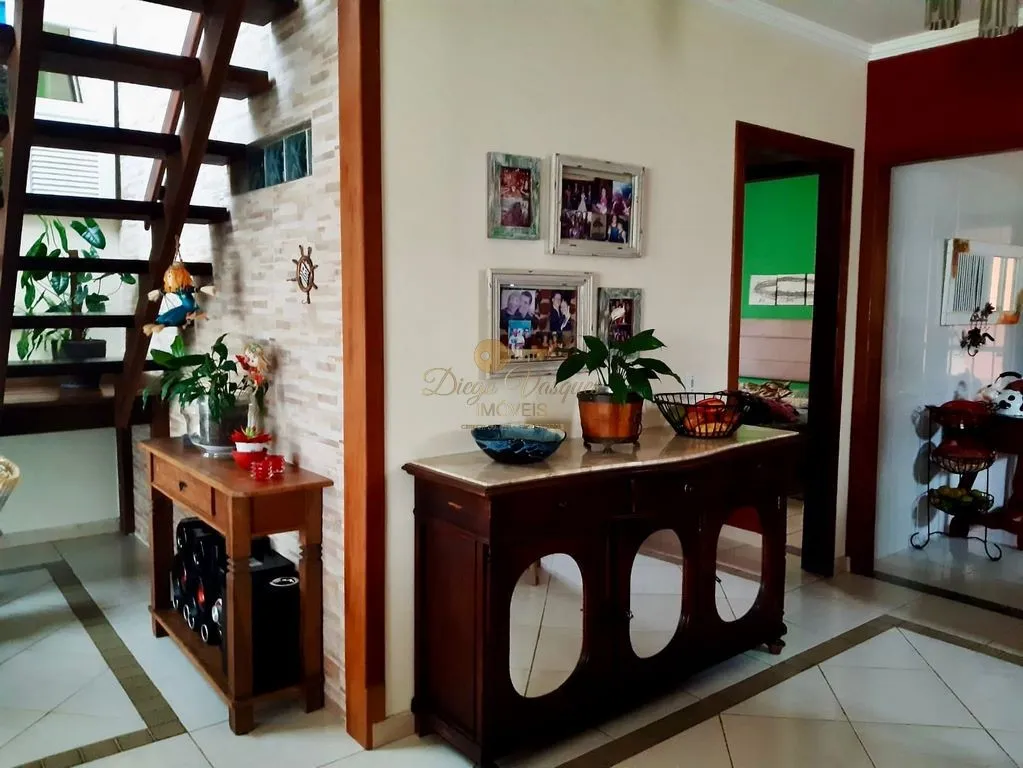 Imagem Casa em Condomínio para Venda em Cabo Frio / RJ no bairro Unamar (Tamoios)