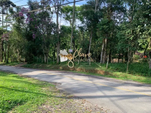 Foto do imóvel Terreno amplo à venda no Jardim Renata (Itapecerica da Serra) em Rua Canarinho