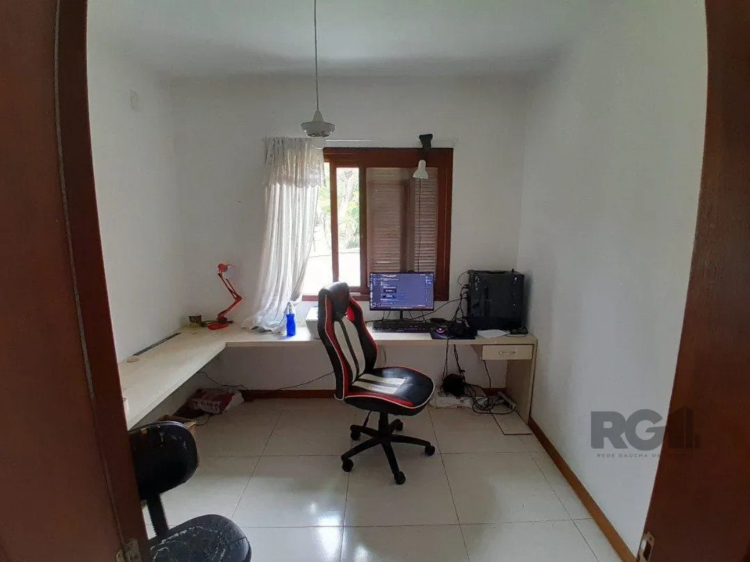Imagem Casa para Venda - 220.83m², 3 dormitórios, 2 vagas - Vila Nova