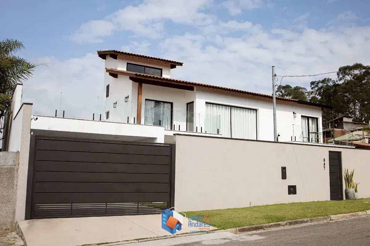 Imagem Casa no condomínio Chácara Jaraguá para venda com 2 quartos, sendo 2 suítes, 278m²