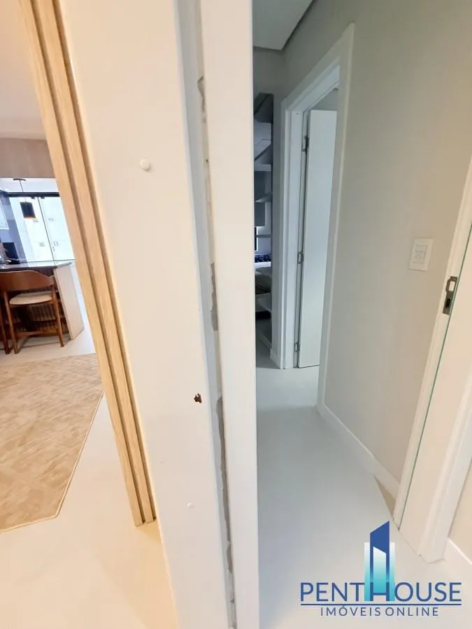 Imagem Apartamento Quadra Mar para Venda em Balneário Camboriú, CENTRO, 2 dormitórios, 1 suíte, 2 banheiros, 1 vaga