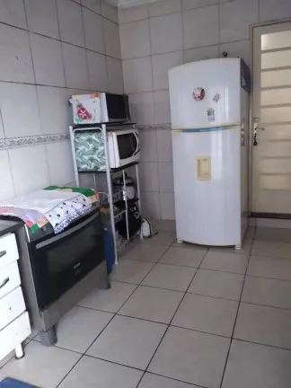 Imagem Casa com 2 Quartos à Venda, 210 m² em Conjunto Cachoeira Dourada - Goiânia