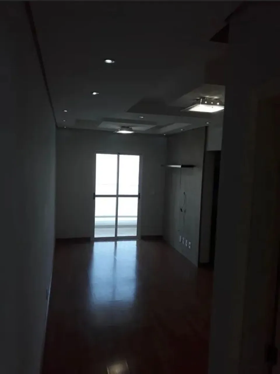 Imagem Apartamento na Vila Haro, Sorocaba-SP: 2 quartos, 2 salas, 1 banheiro, 2 vagas, 68m² de área.
