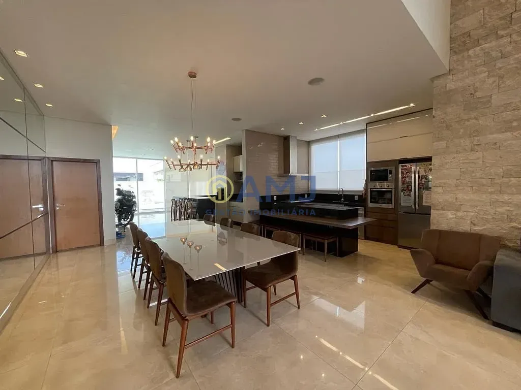 Foto do imóvel Vendo Casa Térrea de Alto Padrão no Condomínio do Lago em Endereço não informado