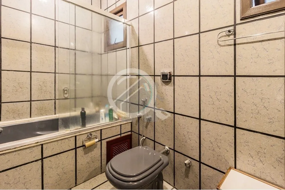 Imagem Descubra seu novo lar nesta magnífica casa à venda situada na tranquila Travessa Kuluene, no bairr...