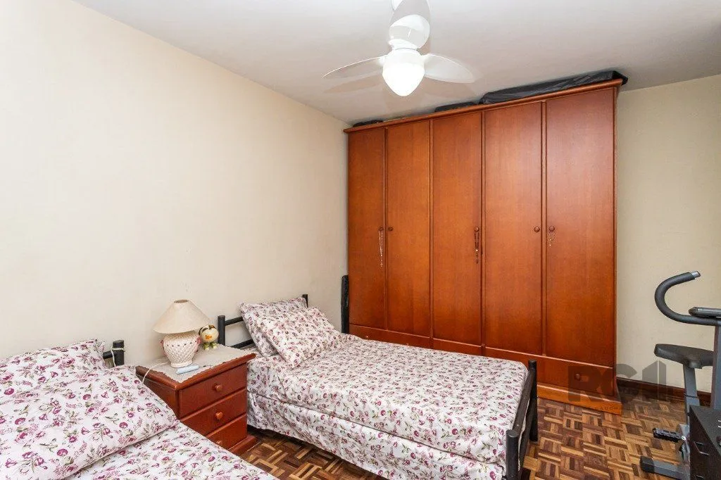 Imagem Apartamento de 2 dormitórios no Petrópolis térreo