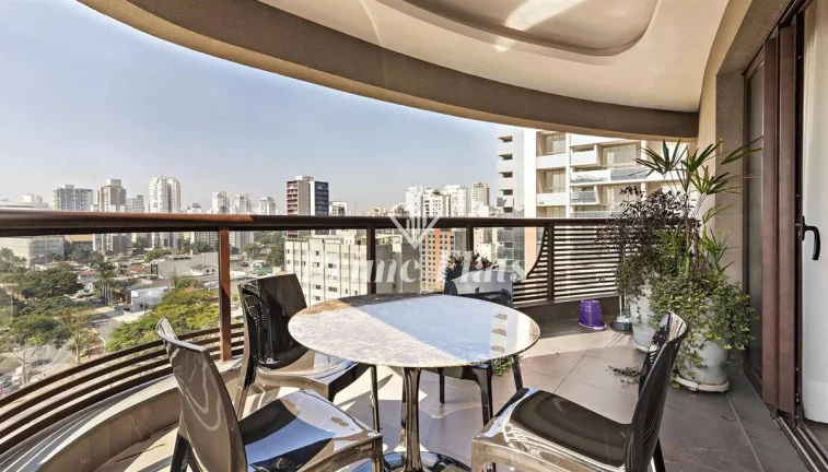 Imagem Flat disponível para venda no Cyrela by Pininfarina no Itaim Bibi, com 51m², 1 dormitório e 1 vaga