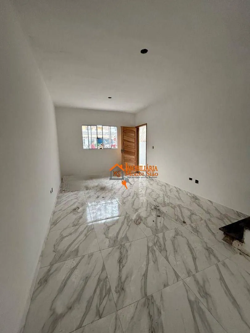 Imagem Sobrado com 3 dormitórios à venda, 125 m² por R$ 670.000,00 - Vila Barros - Guarulhos/SP