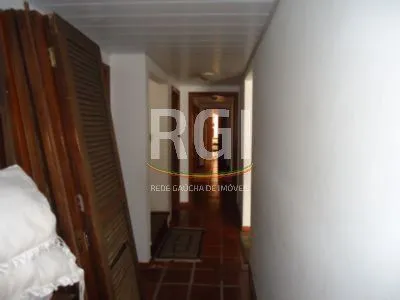 Imagem Casa para Venda - 330m², 4 dormitórios, 2 vagas - Glória
