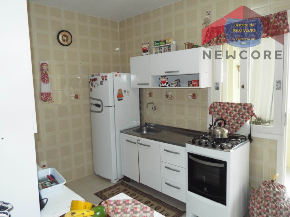 Imagem Apartamento com 3 Quartos à Venda,  em Centro - Pelotas