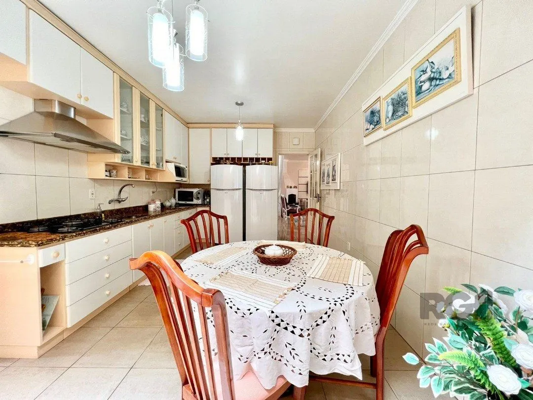Imagem Magnífica casa linda, 360m2 de área construída