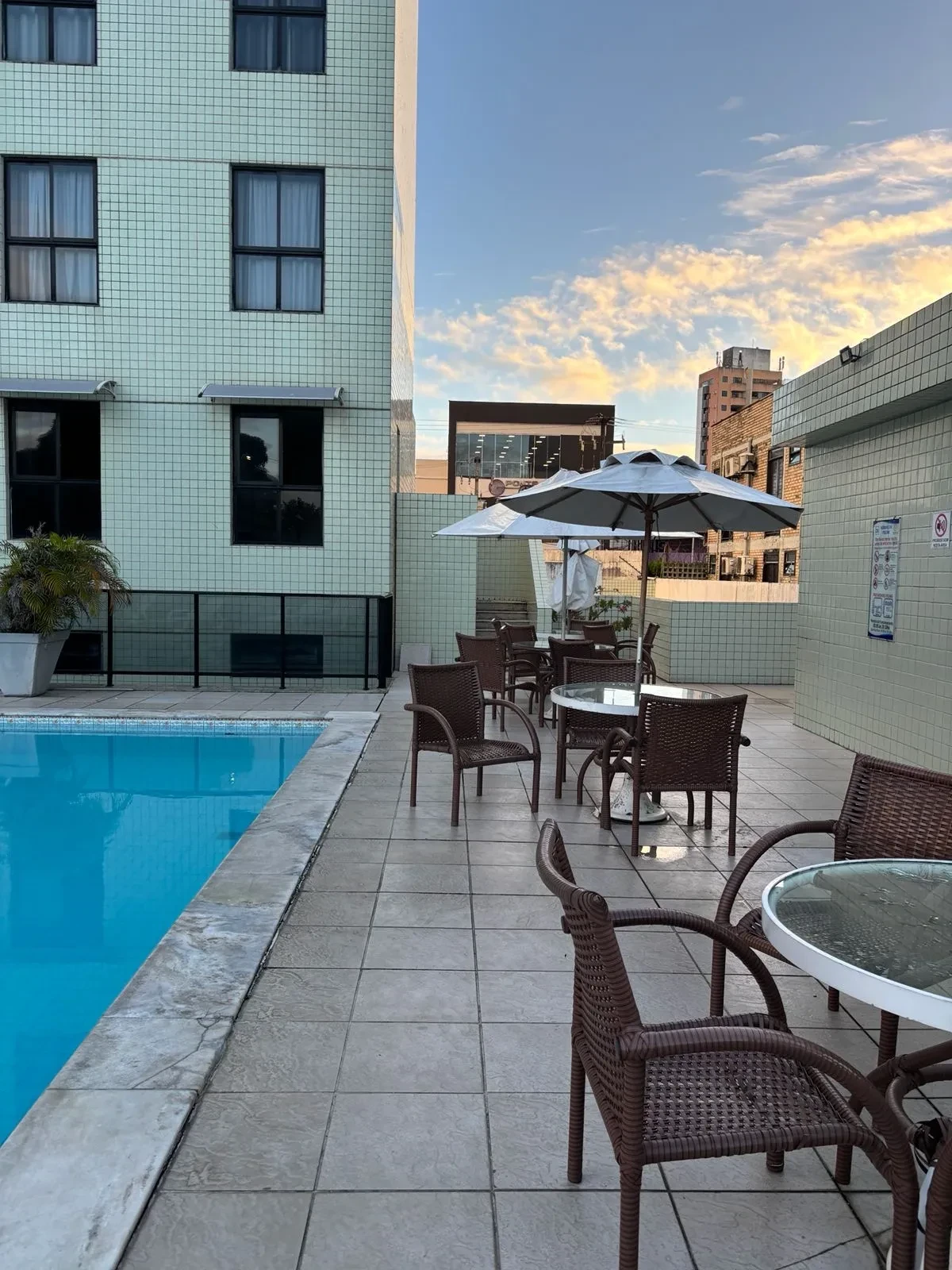 Imagem Flat com 2 Quartos à Venda, 56 metros em Ponta Negra - Natal