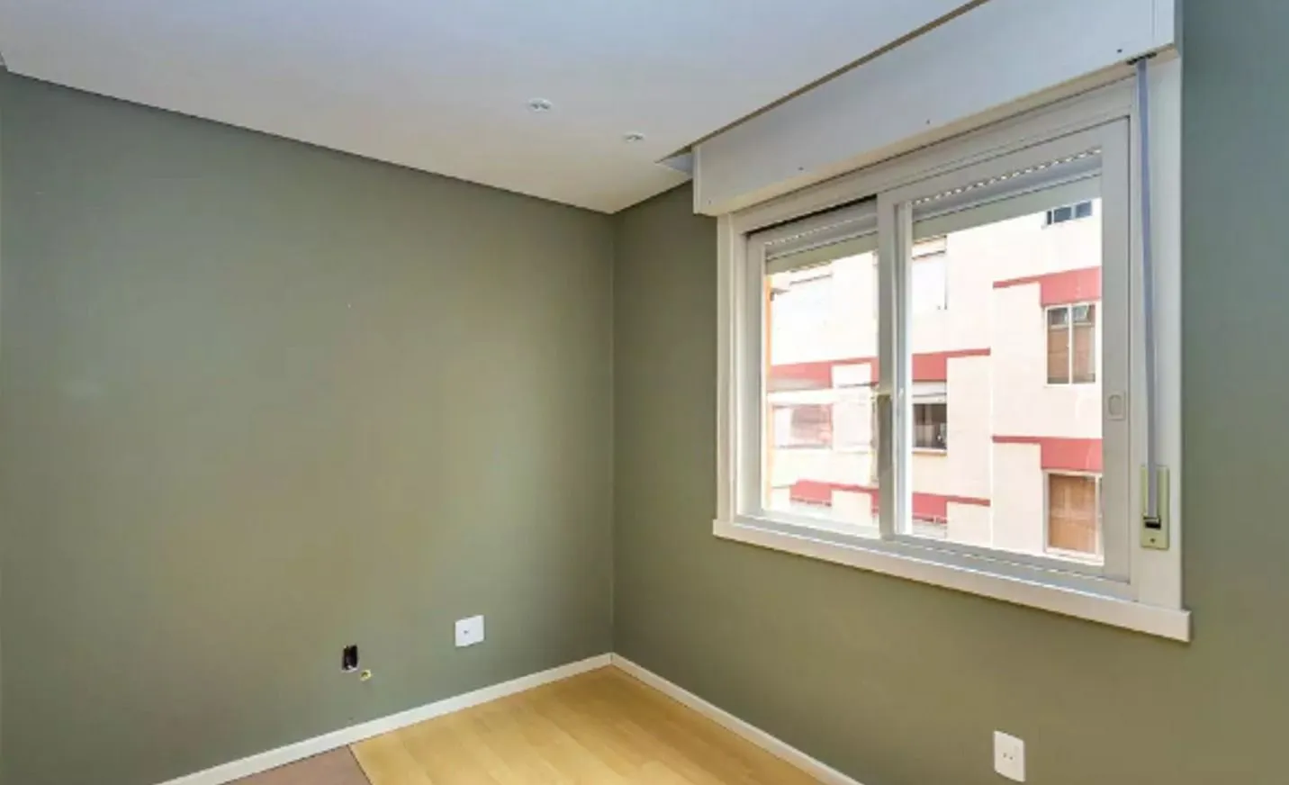 Imagem Apartamento no bairro Tristeza de 2 dormitórios e vaga