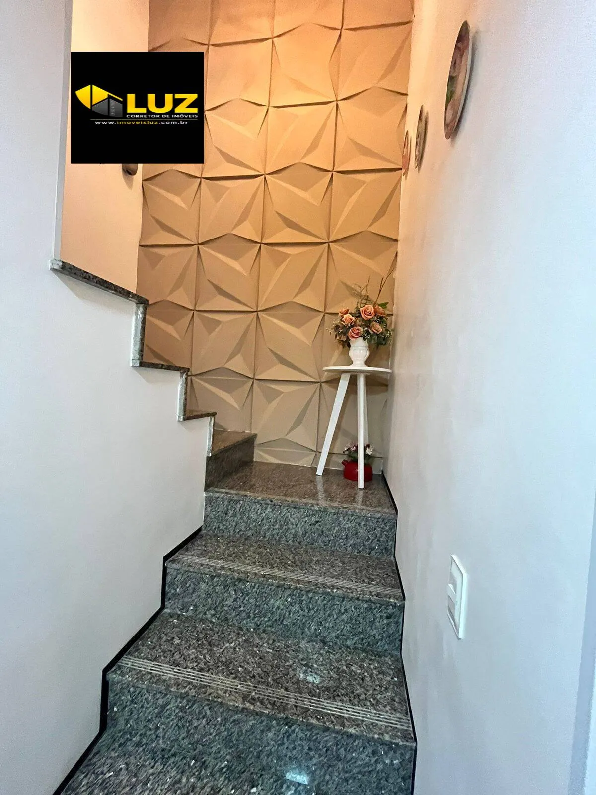 Imagem Casa Condomínio de Luxo no Eusébio, 5 minutos do Centro!