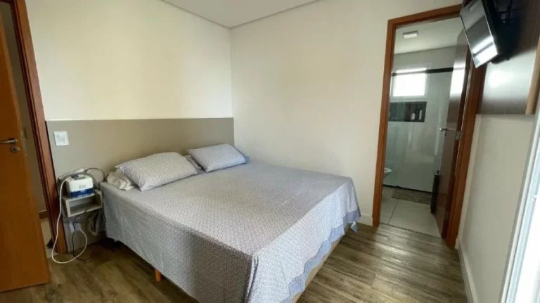Imagem Apartamento à Venda em Aviação, Praia Grande - SP