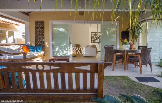 Imagem Casa em Condomínio à Venda em Geribá, Búzios-RJ: 4 Quartos, 4 Suítes, 5 Banheiros, 2 Vagas, 450 m².