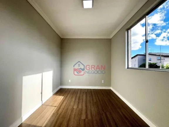 Imagem Apartamento com 2 Quartos Reformado e Completo