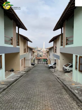 Imagem LINDO SOBRADO EM CONDOMÍNIO FECHADO À VENDA
