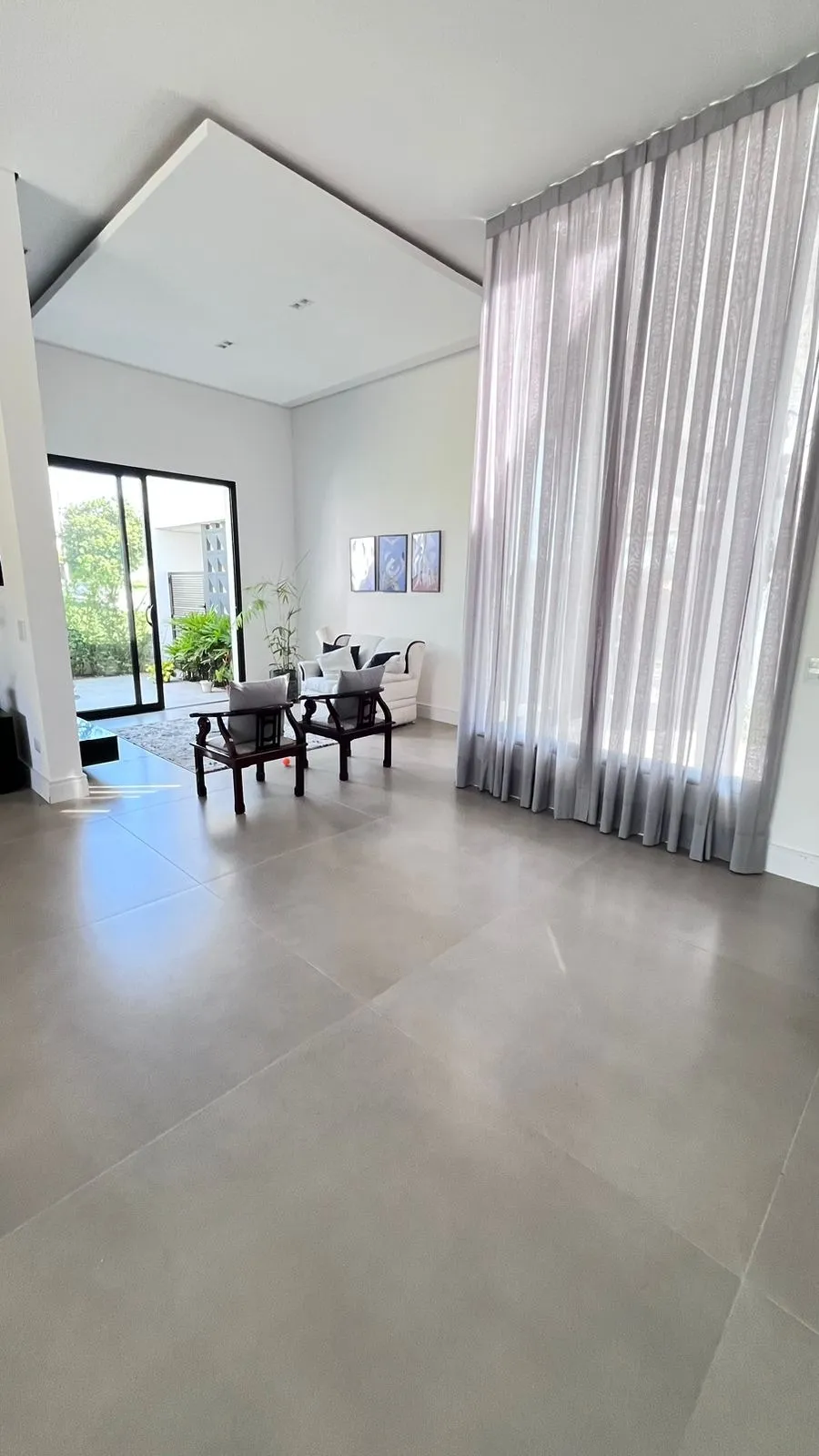 Imagem Imponente Casa Térrea no Condomínio Fazenda Kurumin ? 4 Suítes, Piscina com Hidro e Espaço Gourmet