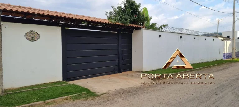 Imagem Casa com 450 m2 em terreno de 1500 m2 - Bairro Porto Seguro - COD 728