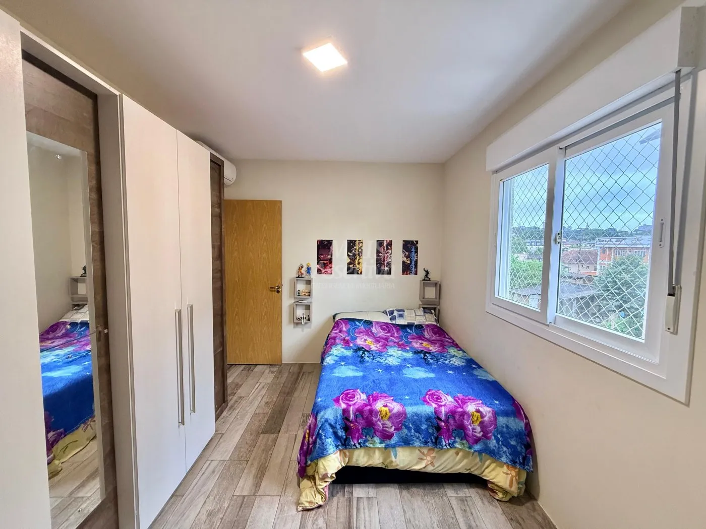Imagem Apartamento semi mobiliado para venda, no condomínio Residencial Via Brasil, bairro São Jorge em NH