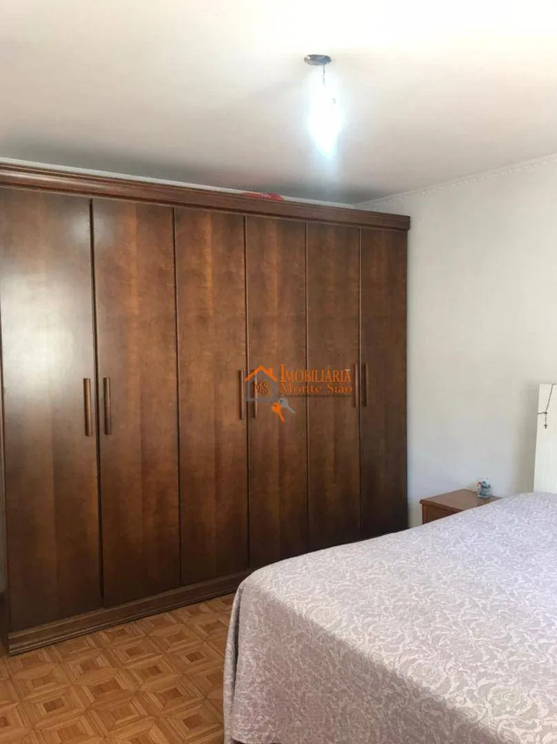 Imagem Sobrado com 3 dormitórios à venda, 190 m² por R$ 689.000,00 - Jardim Munhoz - Guarulhos/SP