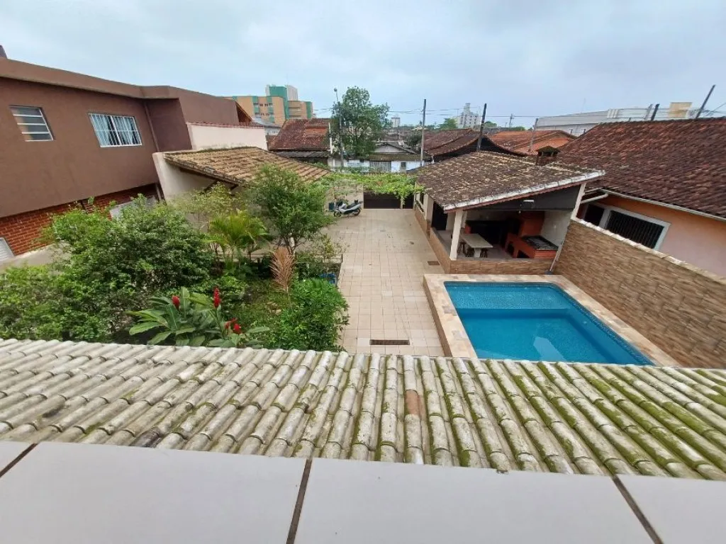 Imagem CASA COM 310,00 m² - OCIAN - PRAIA GRANDE SP