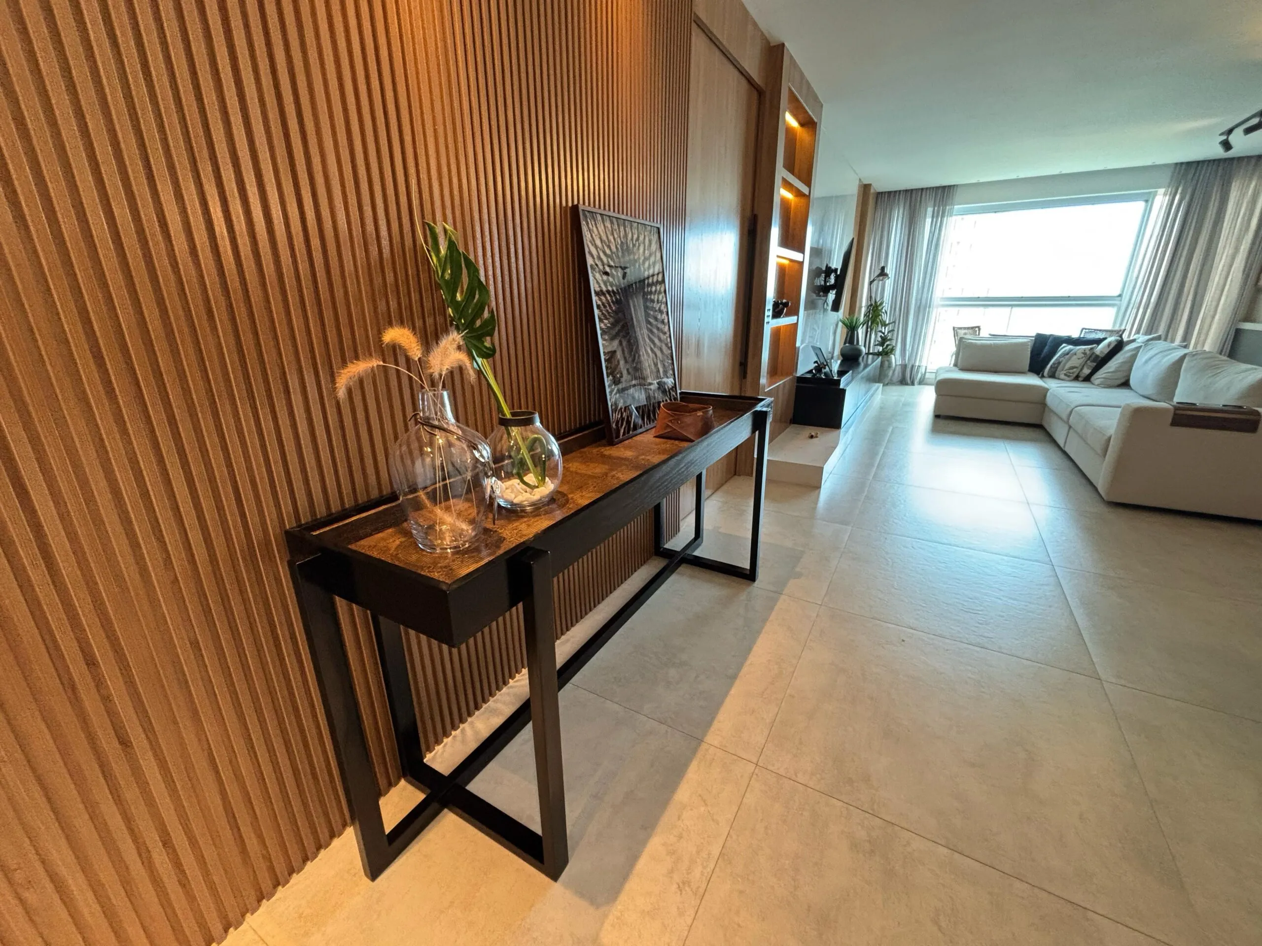 Imagem Apartamento com vista para o mar à venda com 105m2 por R$ 1.800.000,00