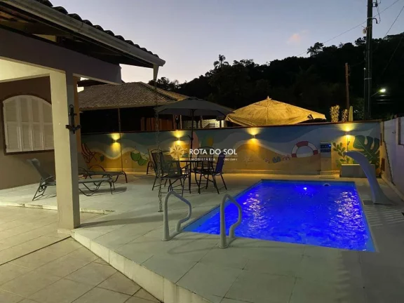 Imagem Casa com piscina 3 quartos à venda Praia Canto Grande Bombinhas SC