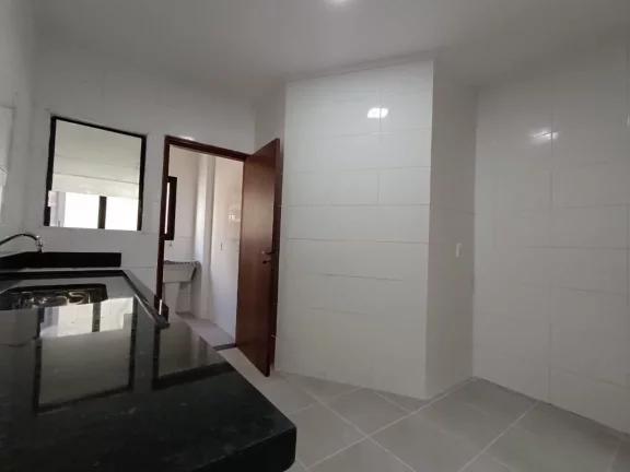 Imagem Apartamento na Ponta da praia com 03 quartos e sacada!