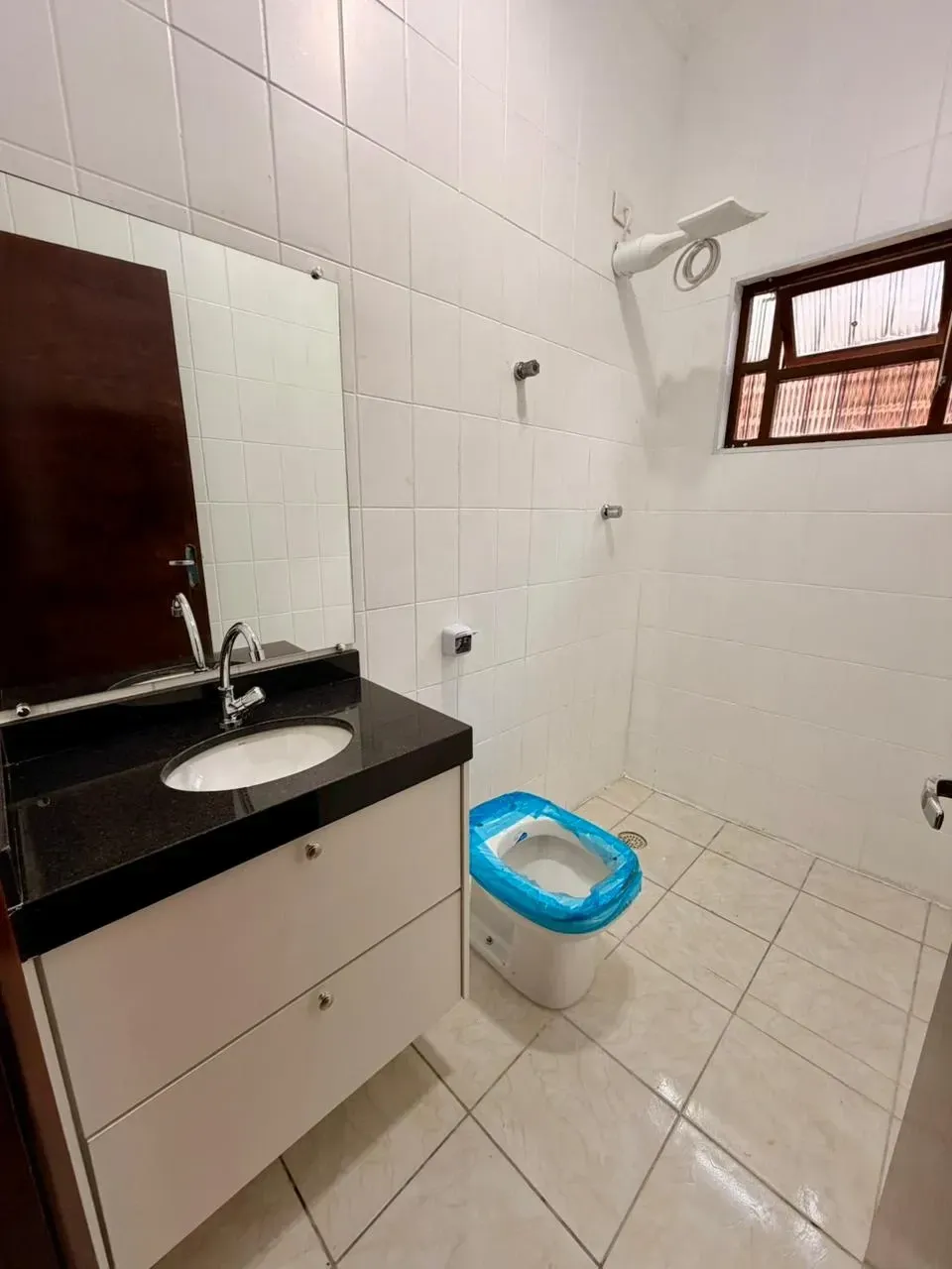 Imagem Casa com 1 Quarto à Venda, 50 m² em Ocian - Praia Grande