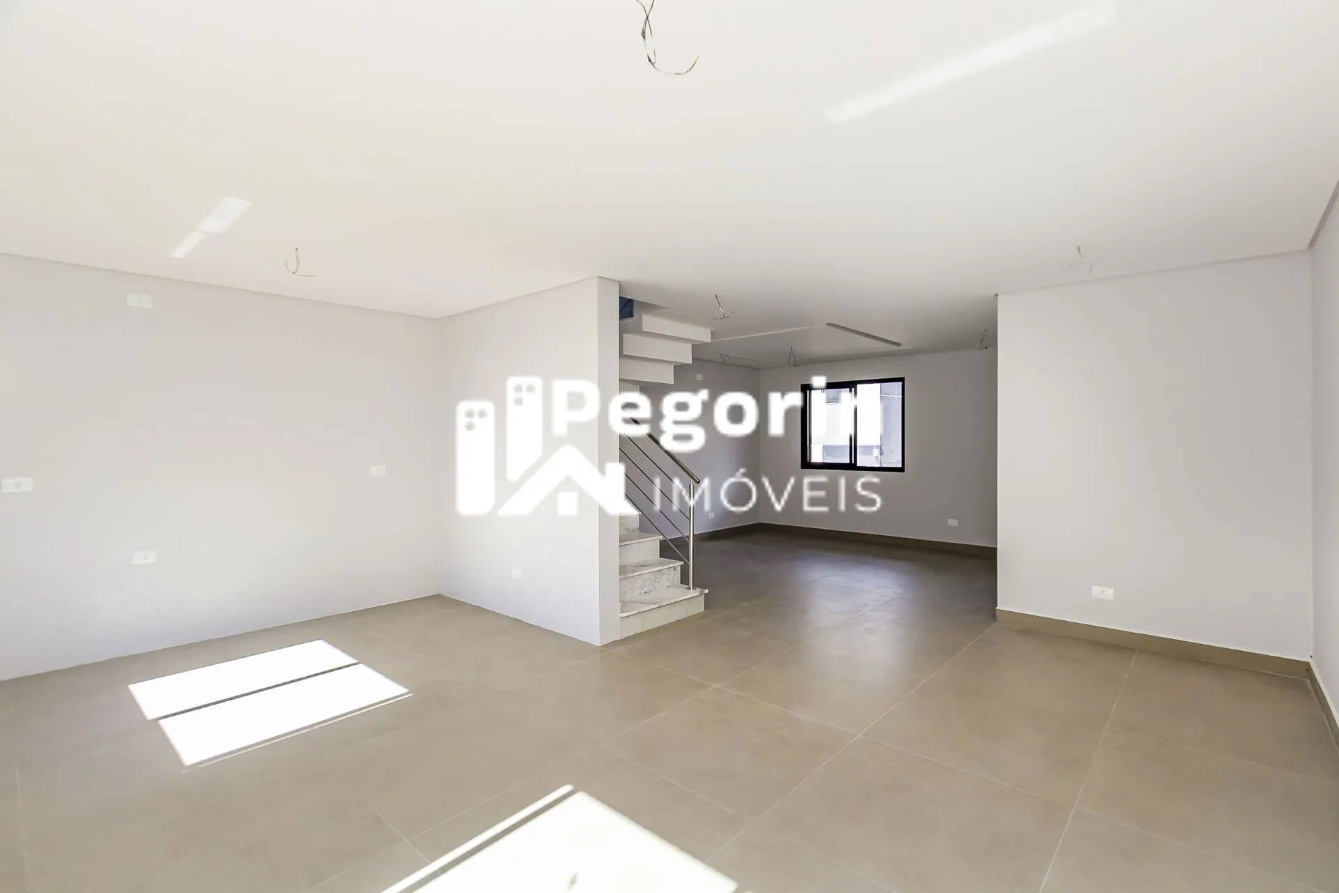 Imagem Casa à venda em Curitiba, Uberaba, com 4 quartos, 122,00m²