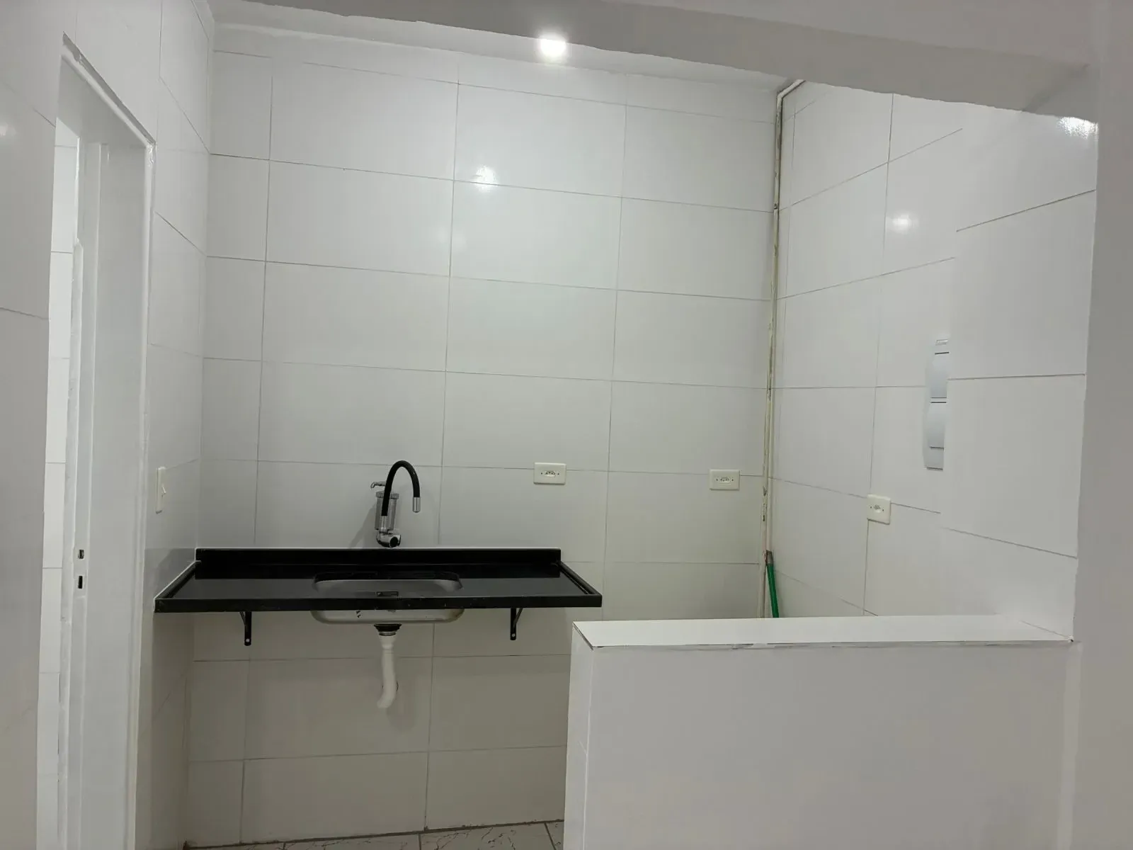 Imagem Kitnet com 1 Quarto à Venda, 30 m² em Itararé - São Vicente