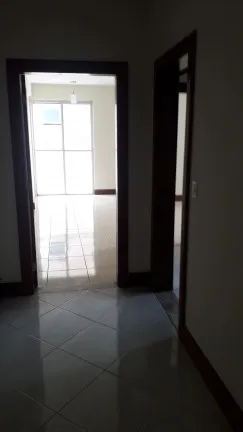 Foto do imóvel Apartamento com 3 Quartos para Alugar, 170 m² em Batista Campos - Belém