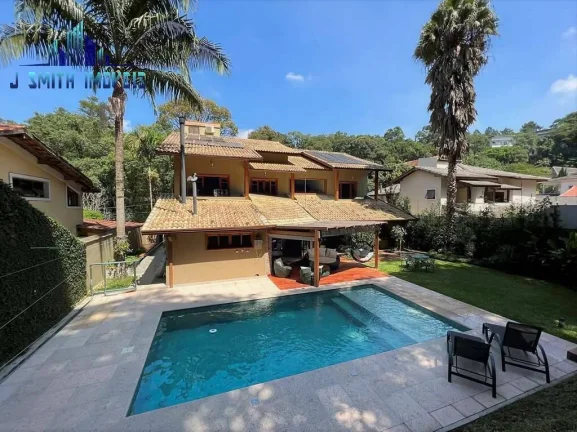 Imagem Casa Especial! Piscina aquecida, gourmet e muita natureza! Condomínio Top.