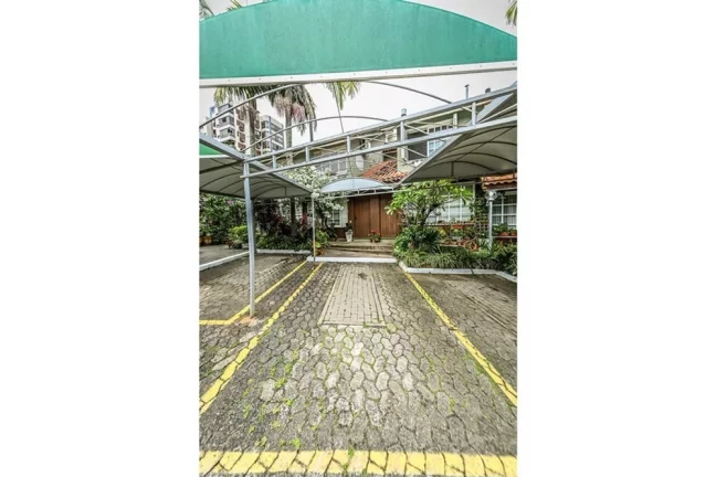 Imagem Casa em Condomínio para venda no bairro Tristeza em Porto Alegre