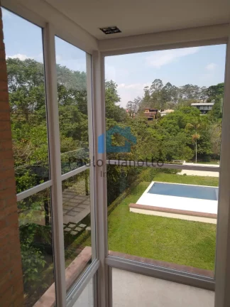 Imagem Casa espetacular com projeto moderno na Granja Viana